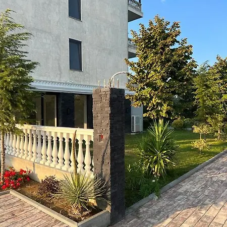 Apartment-hotel Lulaj